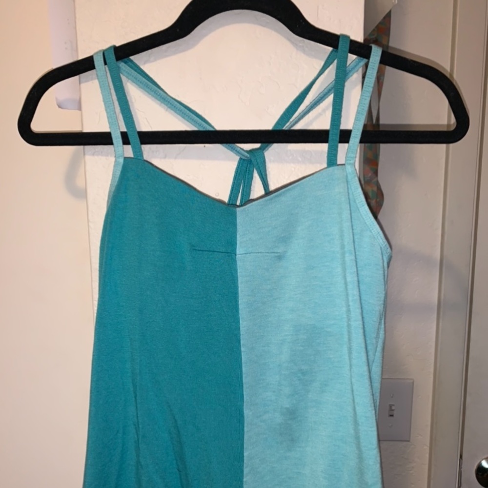 Nike athletic top